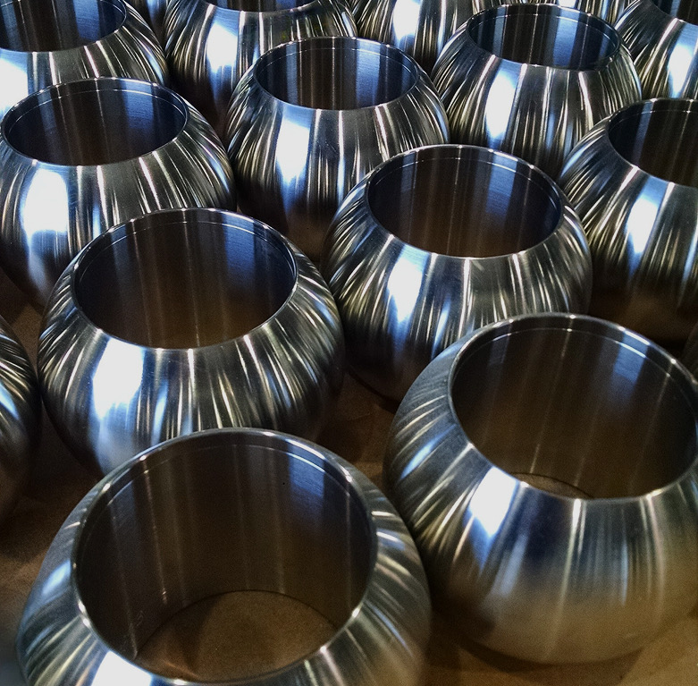 Rows of polished stainless steel ball valve balls